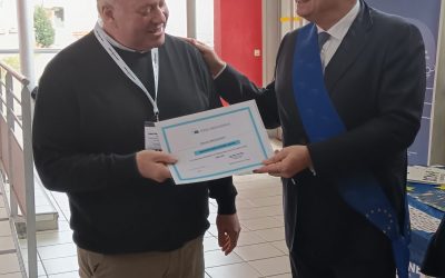 Les Ambassadeurs Juniors du Lycée Saint Pierre Fourier accueillent un Député Européen !